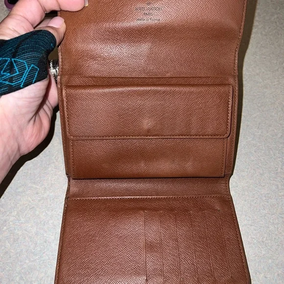 Vintage Louis Vuitton Brown and Gold Monogram - Picture 8 of 13